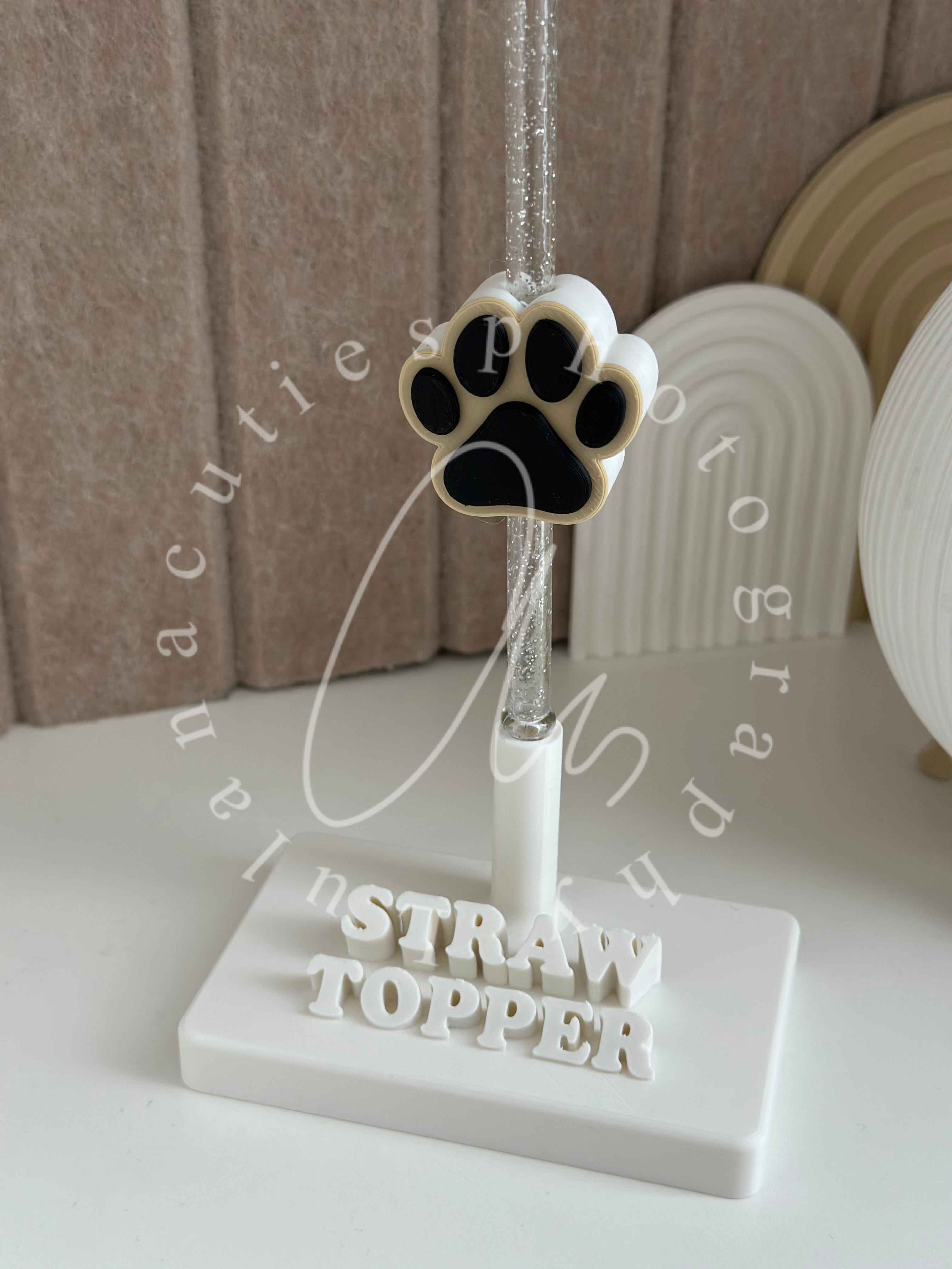 Strohalm mit Topper Pfote