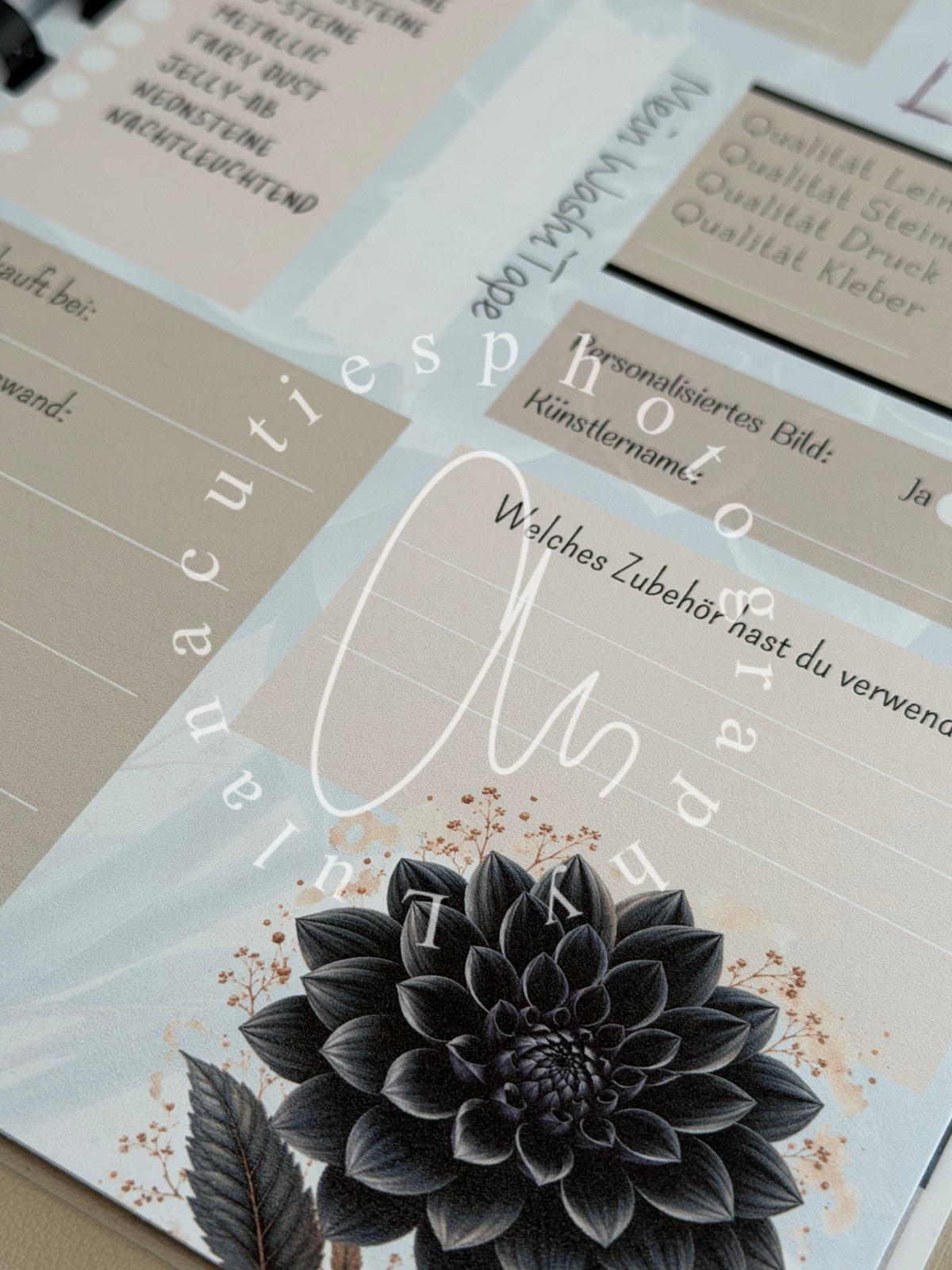 Diamond Painting Tagebuch Schwarze Dahlie