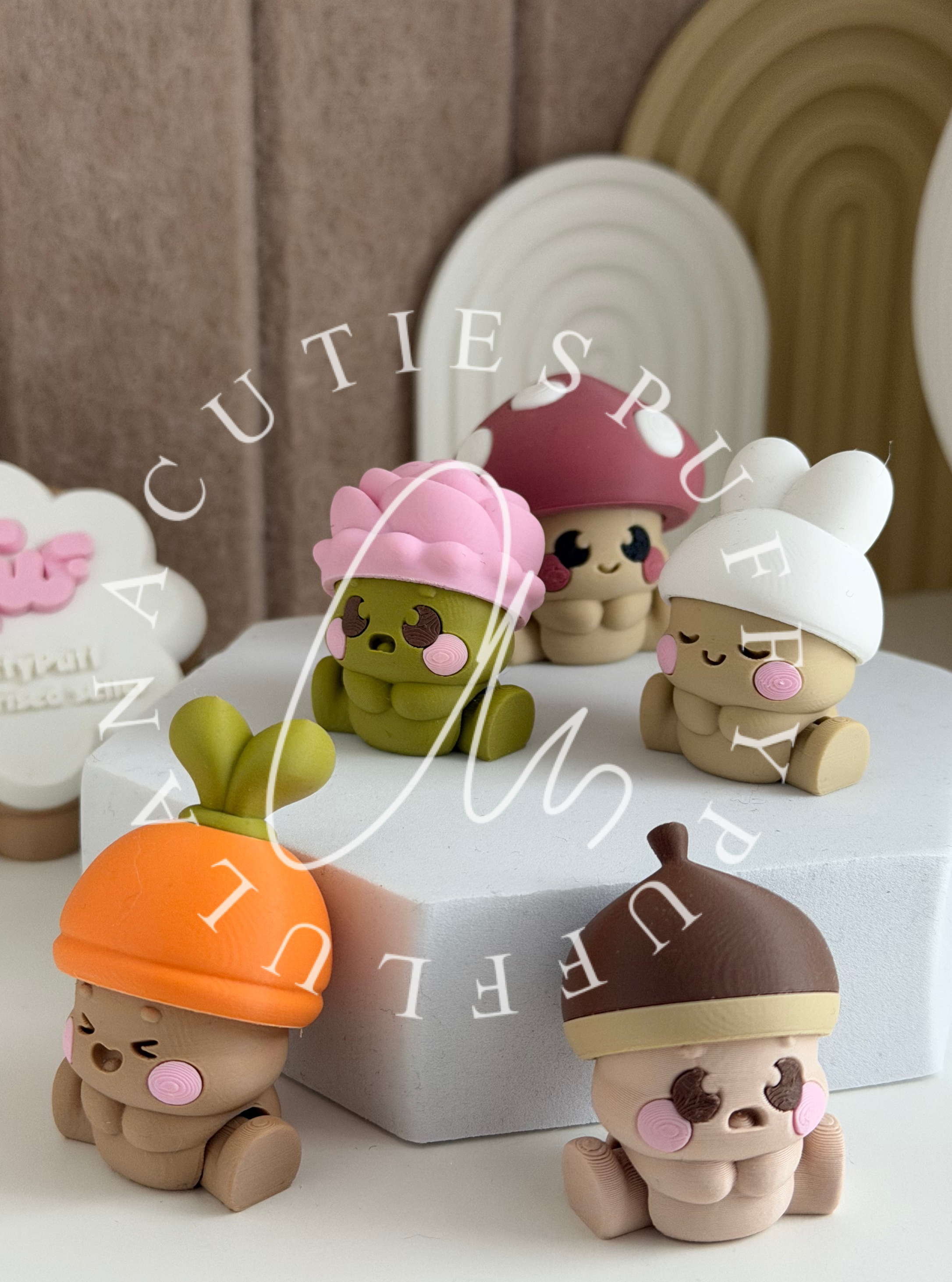 Mini Sammelfiguren mit Mützchen